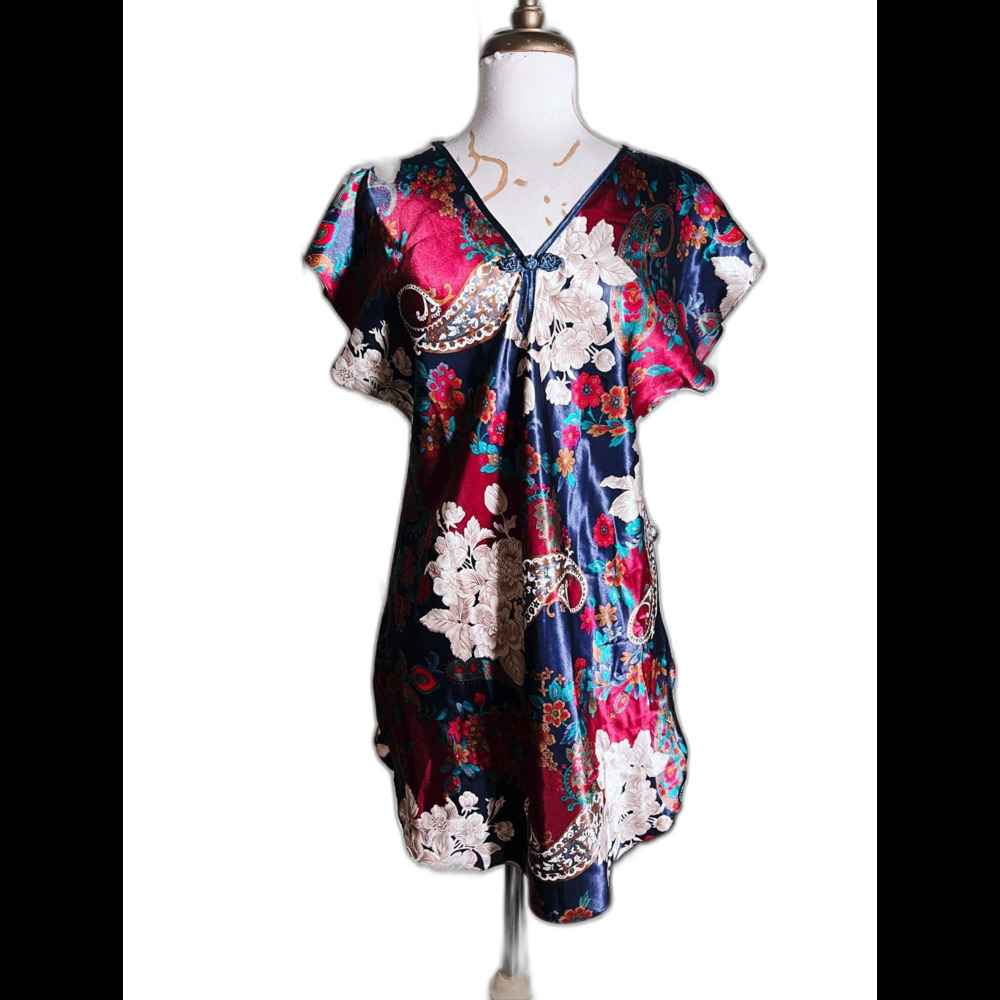 California Dynasty Nightgown Size S Vintage 80's Indie Sleaze Quiet Luxury Slip